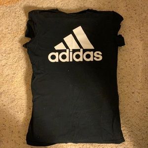 Black adidas tee-shirt